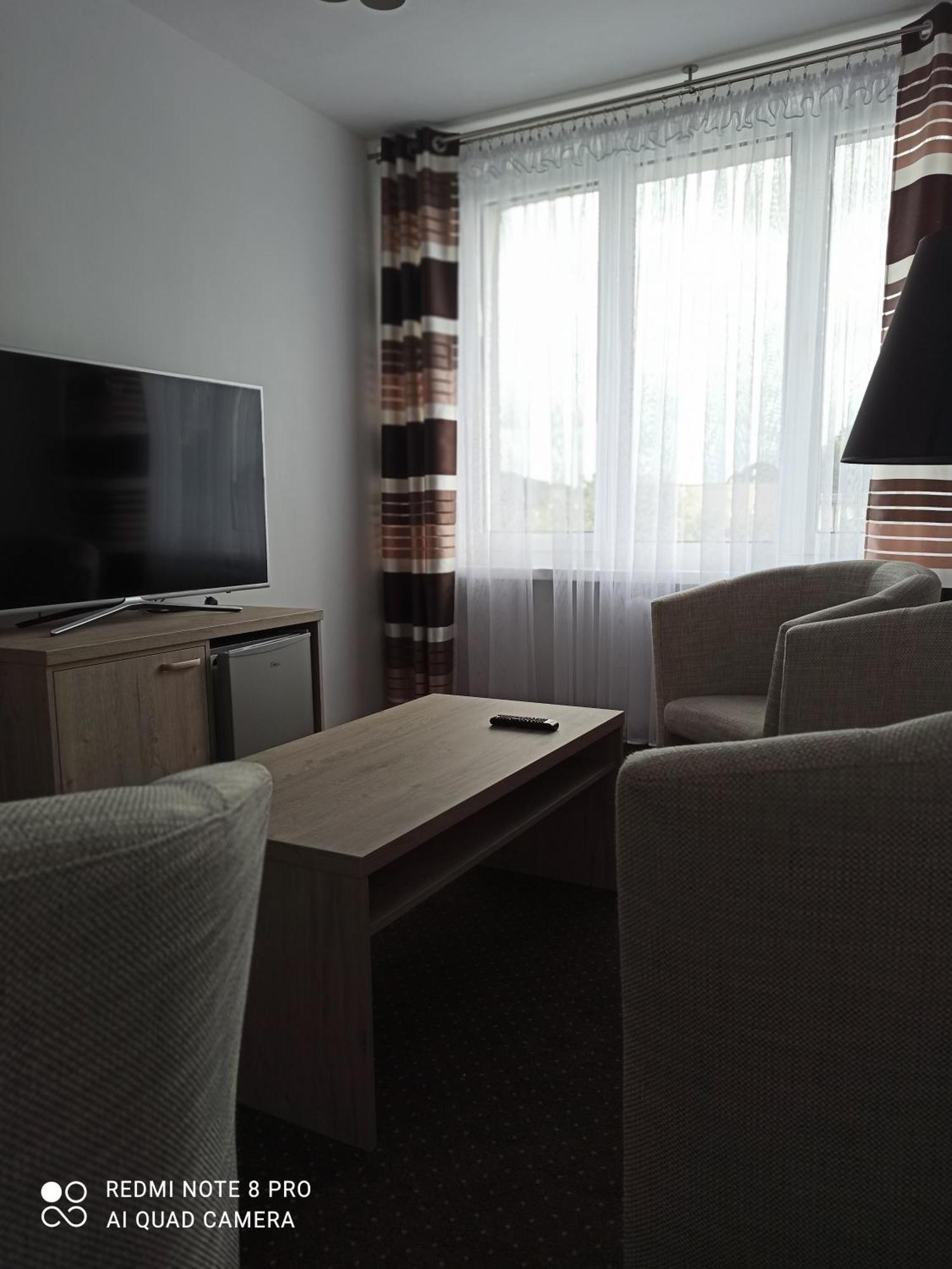 Hotel Odr Сулехув Экстерьер фото