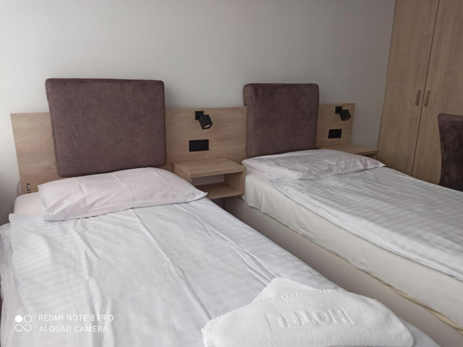 Hotel Odr Сулехув Экстерьер фото