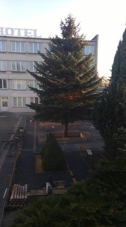 Hotel Odr Сулехув Экстерьер фото